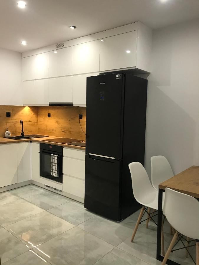 Apartament Przy Promenadzie 耶莱尼亚古拉 外观 照片