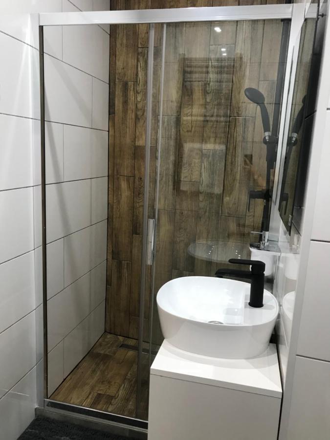 Apartament Przy Promenadzie 耶莱尼亚古拉 外观 照片